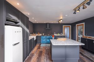 Photo 21- click for photo gallery